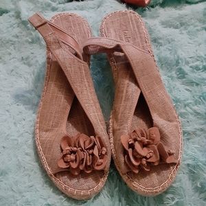 ♥️Clarks Artisan Sandals